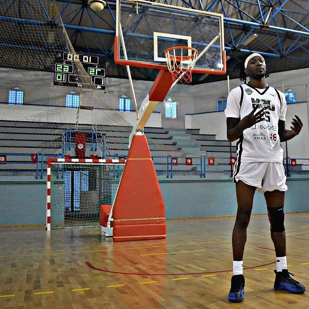 JuggHilfiger32's tweet image. All you niggas entitled to your own opinions I can't stress about what they think 'bout me, period. 🧟‍♂️💙 #FreeMurda #FreeLongWayy #Free2K