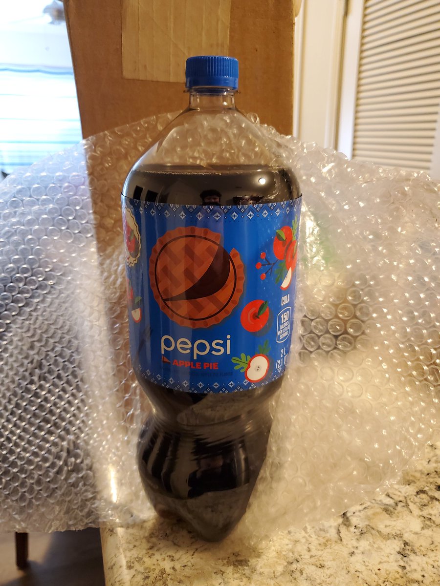 NihilistFraud's tweet photo. Thanks, @pepsi !
#PepsiApplePieChallenge https://t.co/jCUvHEmfx5