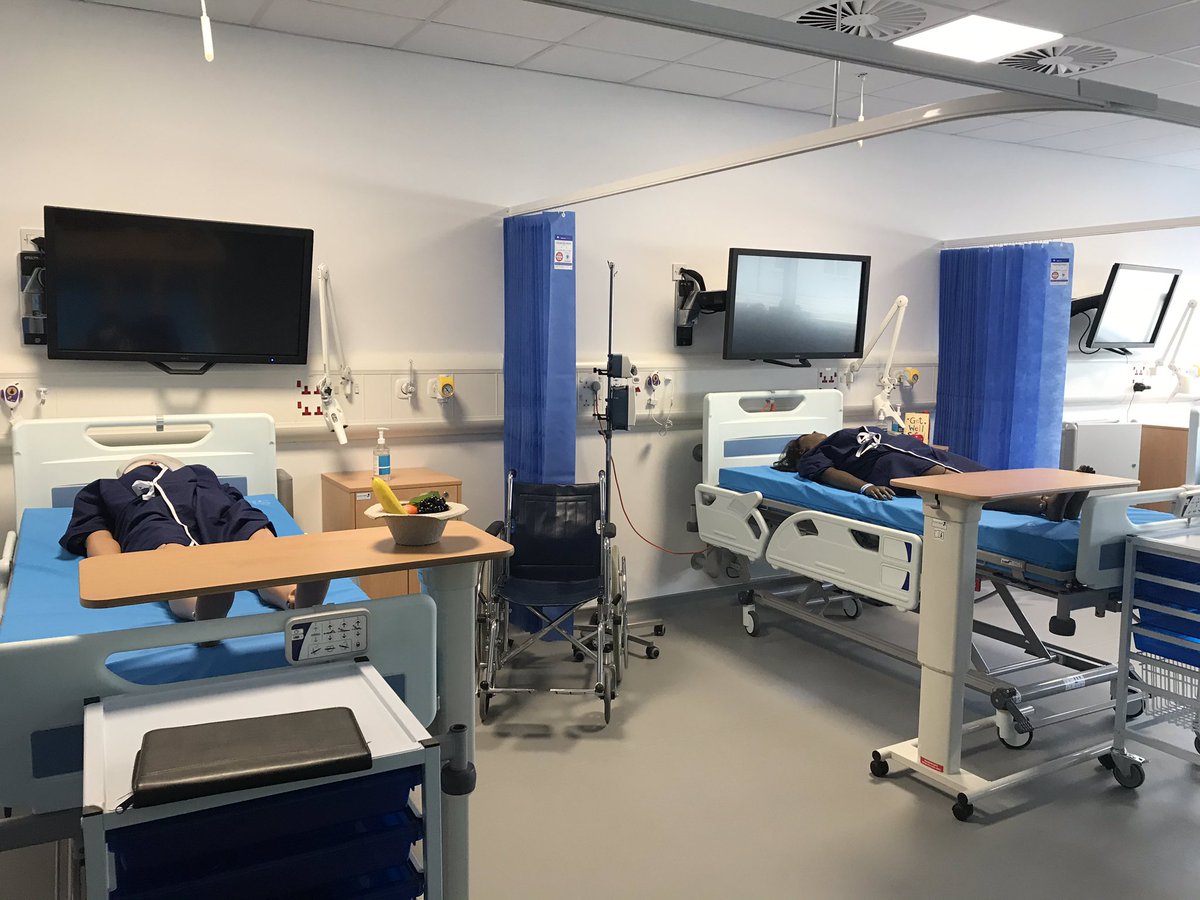 TomMart79419459's tweet photo. Another day spent @UniofGreenwich
This is a seriously impressive Simulation Centre and we are delighted that they chose to partner with #CAE
#LearningSpace #CAELuna #CAEAres #CAEJuno #CAELucina https://t.co/tU36wCDJFz