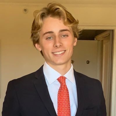 ConnorpugsS's tweet photo. @zoneconnor @connorpugs Correct you are you. https://t.co/KnT9CcEakz