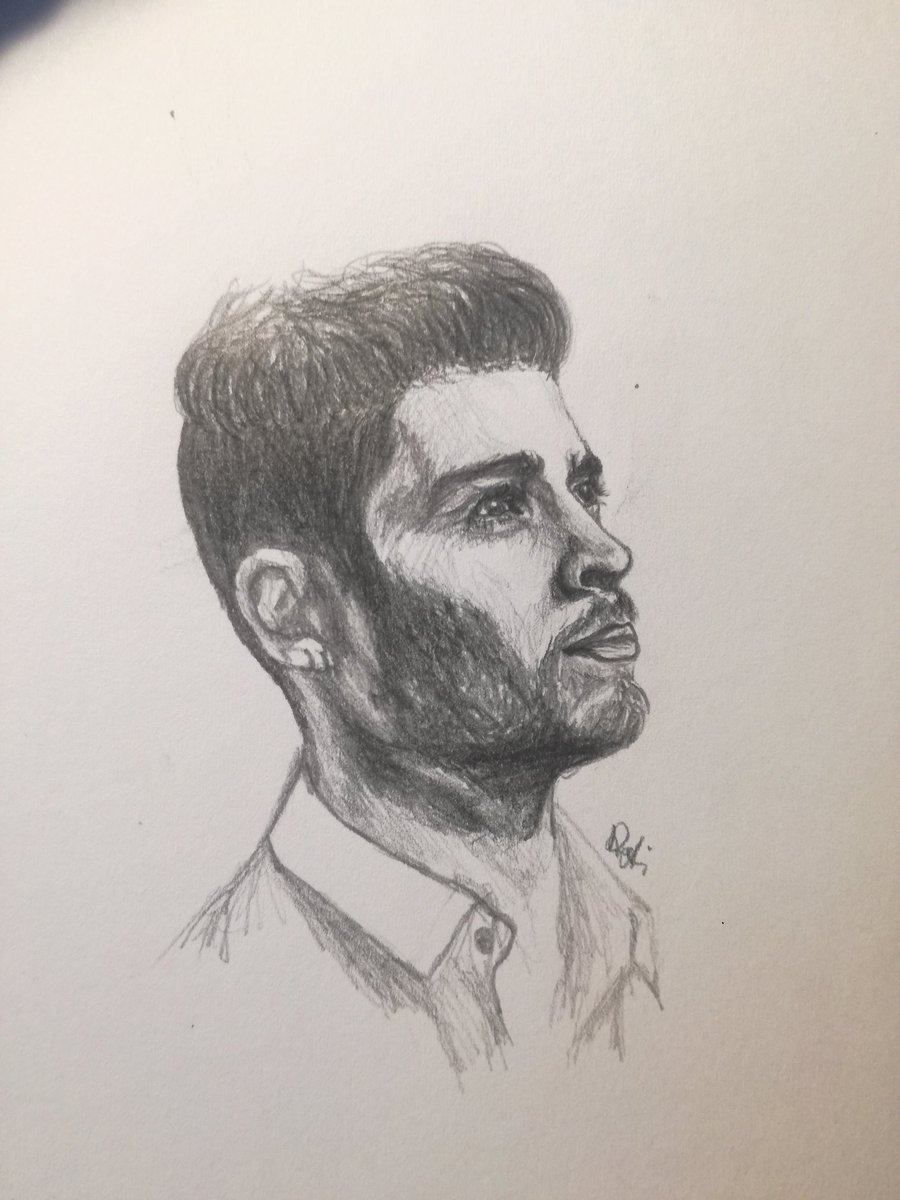 soundsofpati's tweet image. hey chciałabym dorobić na święta i mam na sprzedaż odbitki moich rysunków oraz oryginały tych A4
proszę bardzo o RT, like 
odbitki A5 - 15zł + kw
#1DReunion #ArtistOnTwitter #10YearsOfOneDirection #HarryStyles #LiamPayne #NiallHoran #LouisTomlinson #Zayn