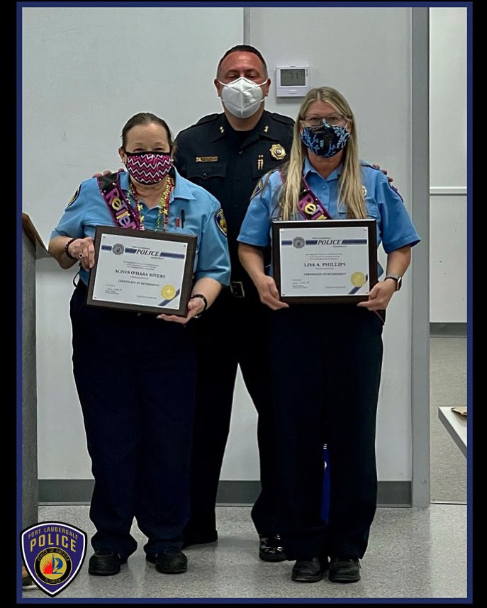 ftlauderdalepd's tweet photo. Pls join us in congratulating two of our Public Safety Aides - Agnes “Aggie” O’Hara-Rivers (left) &amp; Lisa Phillips (right) on a well deserved retirement. PSA O’Hara-Rivers dedicated 15 yrs of service and PSA Phillips dedicated 25 yrs of service. 

#retirement #dedicatedservice https://t.co/zoGScJ1pW3