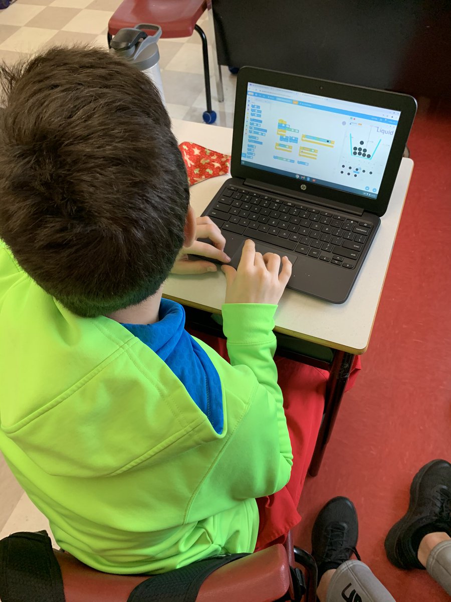 MWalshNL's tweet image. We had a blast coding today @CarbonearAcad! Creating digital representations of solids, liquids, and gases proved to be fun &amp;amp; challenging. #CodeWithTESIC #CSEdWeek @nltatesic @scratch @NLESDCA