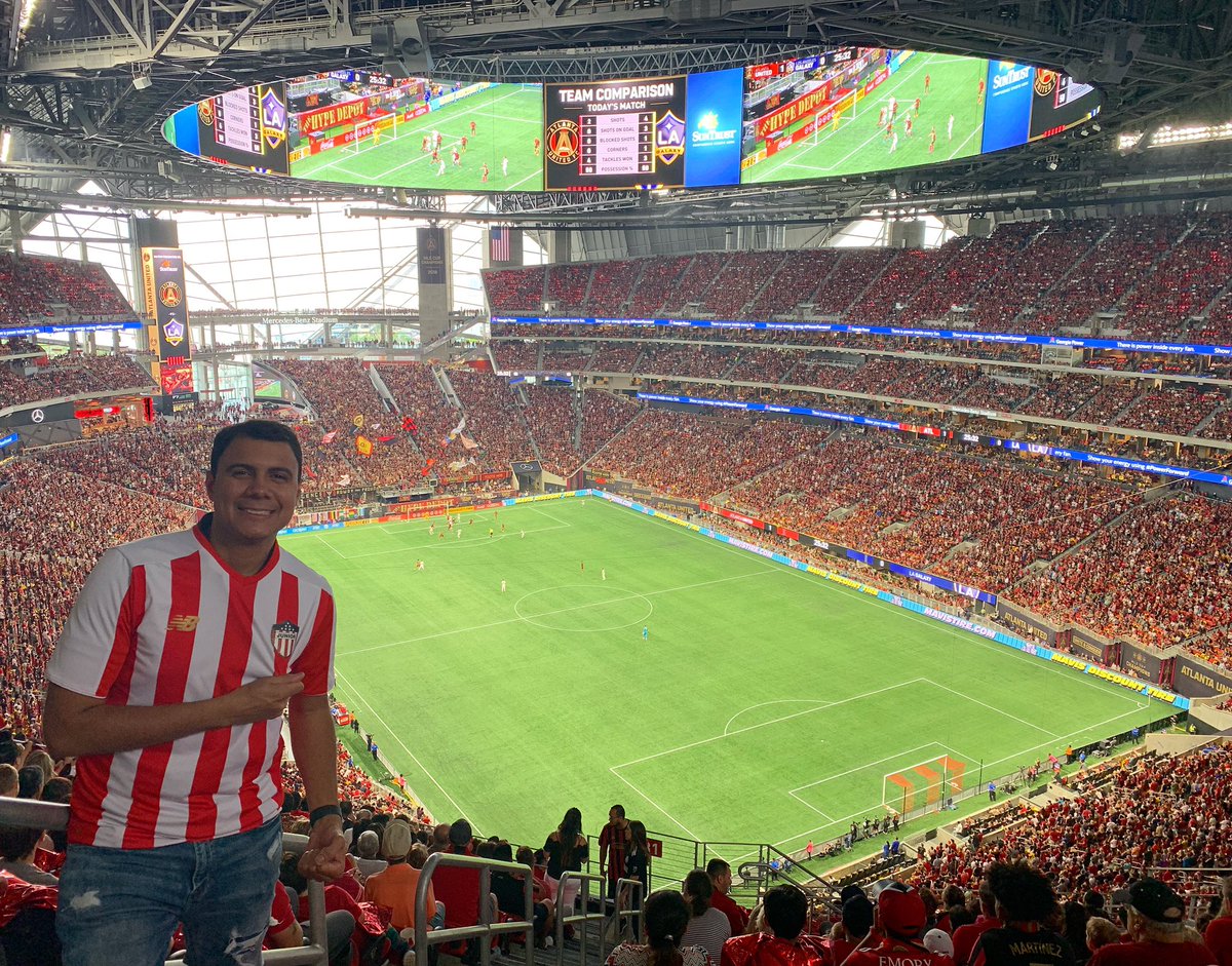 josezuleta's tweet photo. #EstamosConJunior Desde la distancia mandando toda la energía positiva para que podamos obtener un buen resultado esta noche 🙌💪 Vamos mi @JuniorClubSA 🦈🔴⚪️ Contra viento y marea! https://t.co/YP6YO4ljDw