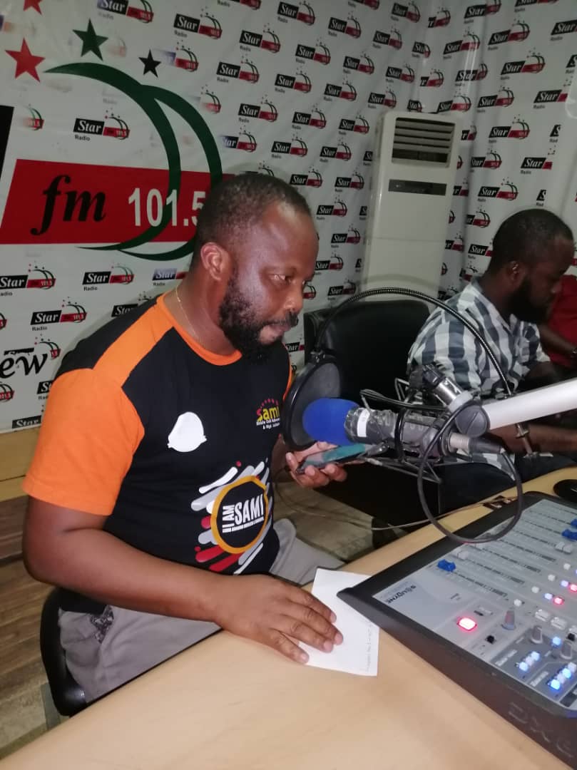 SAMIupdate's tweet photo. See the way we look tonight on #TouchACell show
We had live in @starfm101_5 studio @khullfaze, @AbolajiBilqees, @tobi_olaitan, @yomioyelami, Chioma @New_Nigerians of @sckadekeyo, while @annsoulspice joined via phone
This show has been brought to you with support of @USinNigeria https://t.co/r4P8GYWiwA