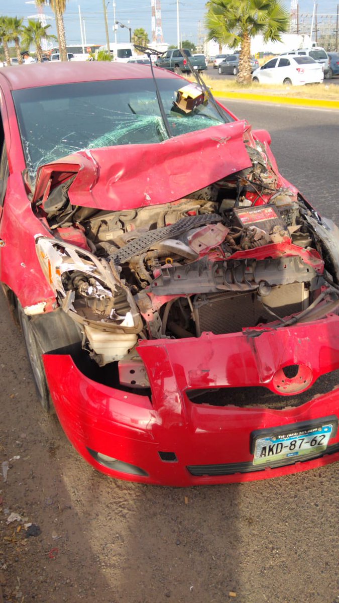 Hoy nos despedimos del mas grande compañero de todos, ese que nunca nos dejo tirado, el que nos llevo  hasta los rincones del mundo sin quejarse, ese que nos trajo tantas alegrias a mi y mis allegados. Eres grande Yaris y siempre te llevare en mi corazón