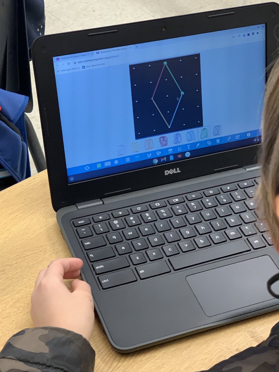 shebrek's tweet photo. These virtual tools are great for composing and decomposing shapes and learning about parallel lines @bgdwrdsb #growthmindset #geometryisfun https://t.co/WEHBZNSoq9