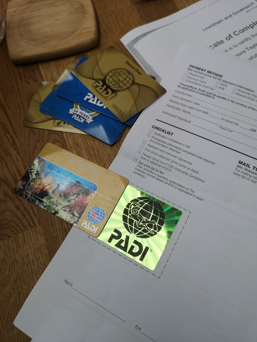 Laura Taylor tweet media