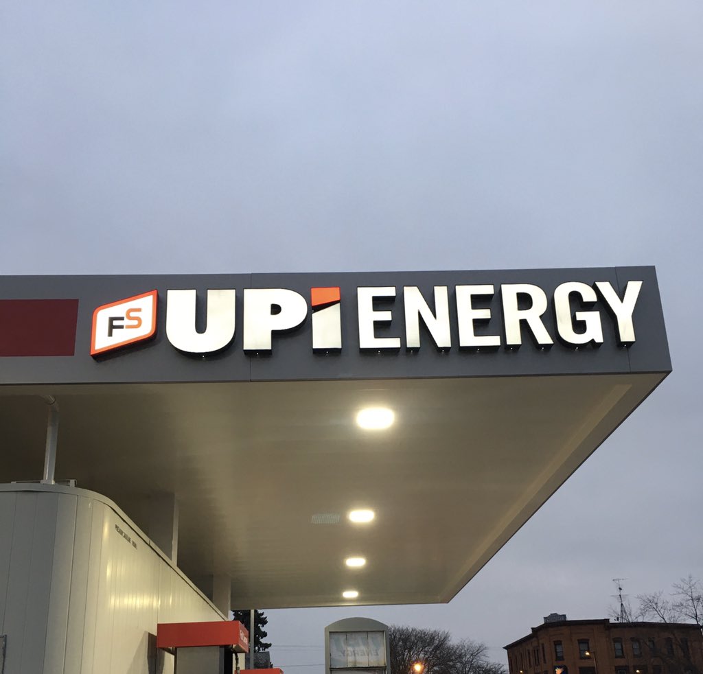 BarnimChrisUPI's tweet photo. Love seeing our logo all lit up! We’re so close to opening! Stay tuned @UPIEnergy #UPICommunity https://t.co/NJeT5xyXkL