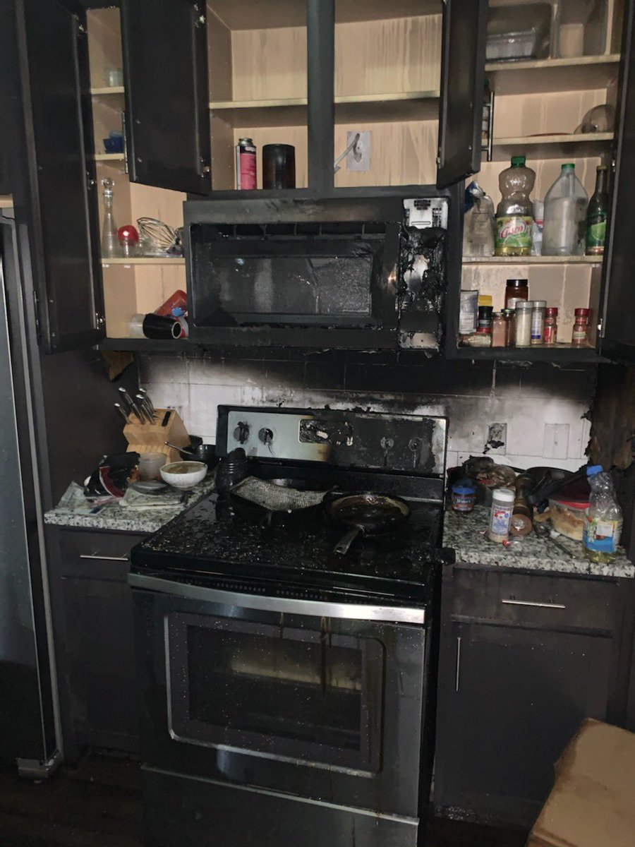 FlowerMoundFD's tweet photo. A great example of how sprinkler systems can save property in a fire! An unattended cooking fire at an apartment in the 3900 block of River Walk Dr. was contained by the sprinkler system. @NFSAorg https://t.co/fGQ9Chp1lf