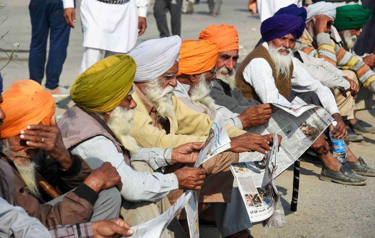 Japnoor78886258's tweet photo. #Farmersreadthenewspaper
#FarmersBills2020
#FarmerProtestDelhi2020
#Farmerssupport
#farmersDillichalo
#Isuppotfarmers
#Takebackbills https://t.co/2fPVk2fXe3