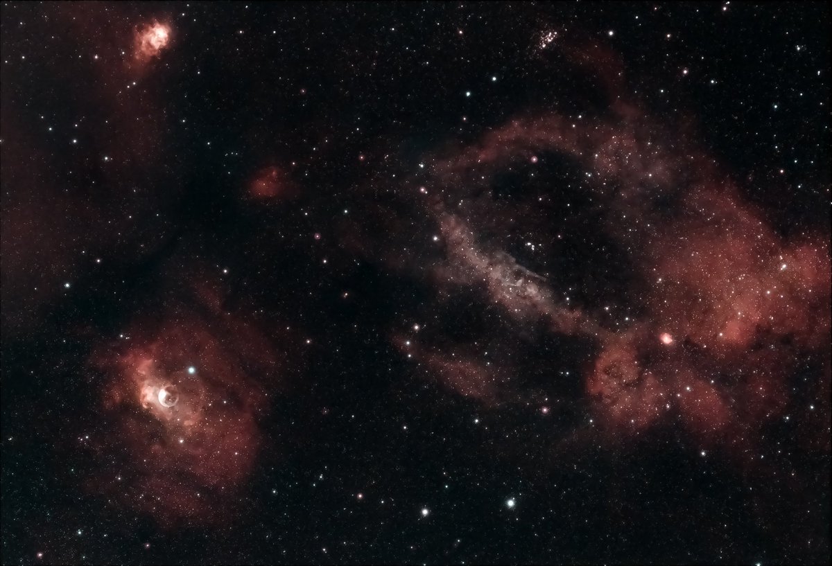 DaydreamAstro's tweet photo. A peachy little bundle 🍑

All taken over our first year in astrophotography, it's been an absolute pleasure making so many new friends 😊 

Goodnight all 💫

#astronomy #Astrophotography #ThePhotoHour https://t.co/zhjRkQpPsu