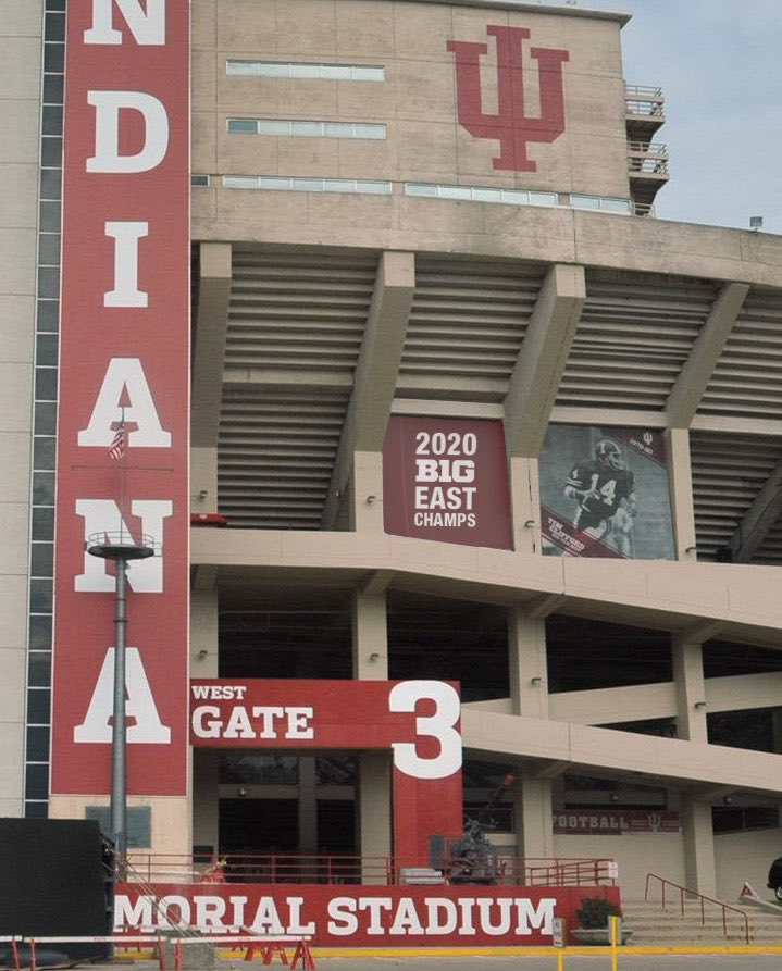 Earmuffs and blinders #IUFB (via <a href="/Nice_Bison/">Nice Bison</a>)