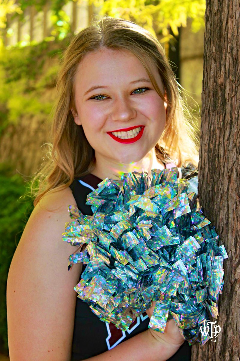 It’s time to meet our other Captain!! Josephine Woytas is a four year member of the team majoring in Political Science and History! 
Fun Fact: Josephine went to chess camp once!