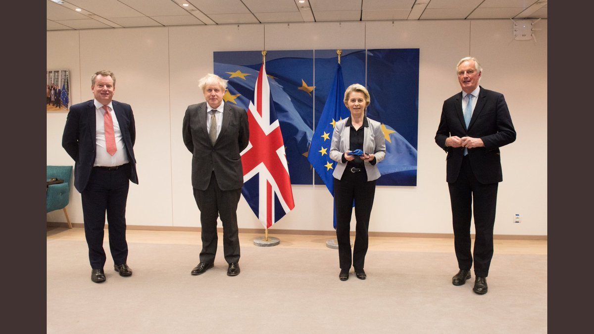 Glenntwts (@glenntwts) on Twitter photo Do you remember Michael Foot and more recently Jeremy Corbyn being criticised for their dress. <a href="/BorisJohnson/">Boris Johnson</a> looks an embarrassing mess here!
#BorisJohnson #Brexit Do you remember Michael Foot and more recently Jeremy Corbyn being criticised for their dress. <a href="/BorisJohnson/">Boris Johnson</a> looks an embarrassing mess here!
#BorisJohnson #Brexit
