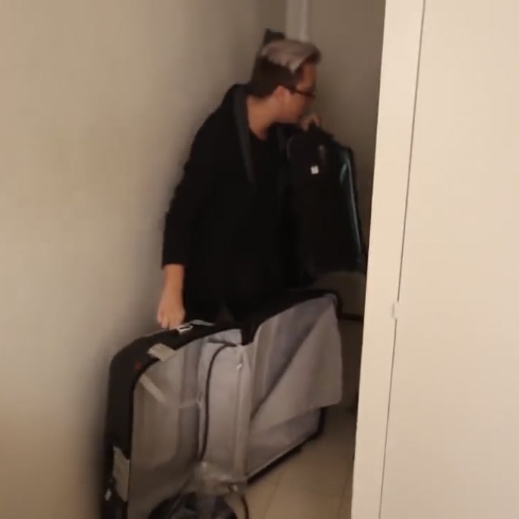 hostias pavo que yo tengo un viaje!!!