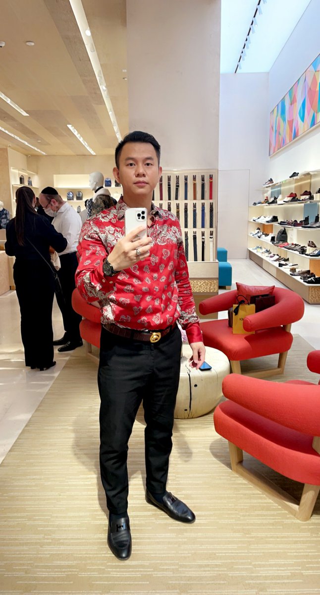 YangMohammed's tweet photo. 南北驱驰报主情，江花边月笑平生。

一年三百六十日，多是横戈马上行。
               
                                           戚继光 https://t.co/EjMOnxDTOn