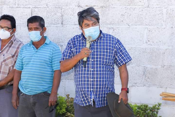 Para intensificar el trabajo del Gobierno Municipal de #Tehuantepec #Oaxaca, la presidenta <a href="/VILMAMARCOR/">VILMA MARTINEZ C.</a> dio el banderazo de inicio para la ampliación del drenaje sanitario en la calle Ricardo Flores Magón, en la Sexta Sección. #Istmo