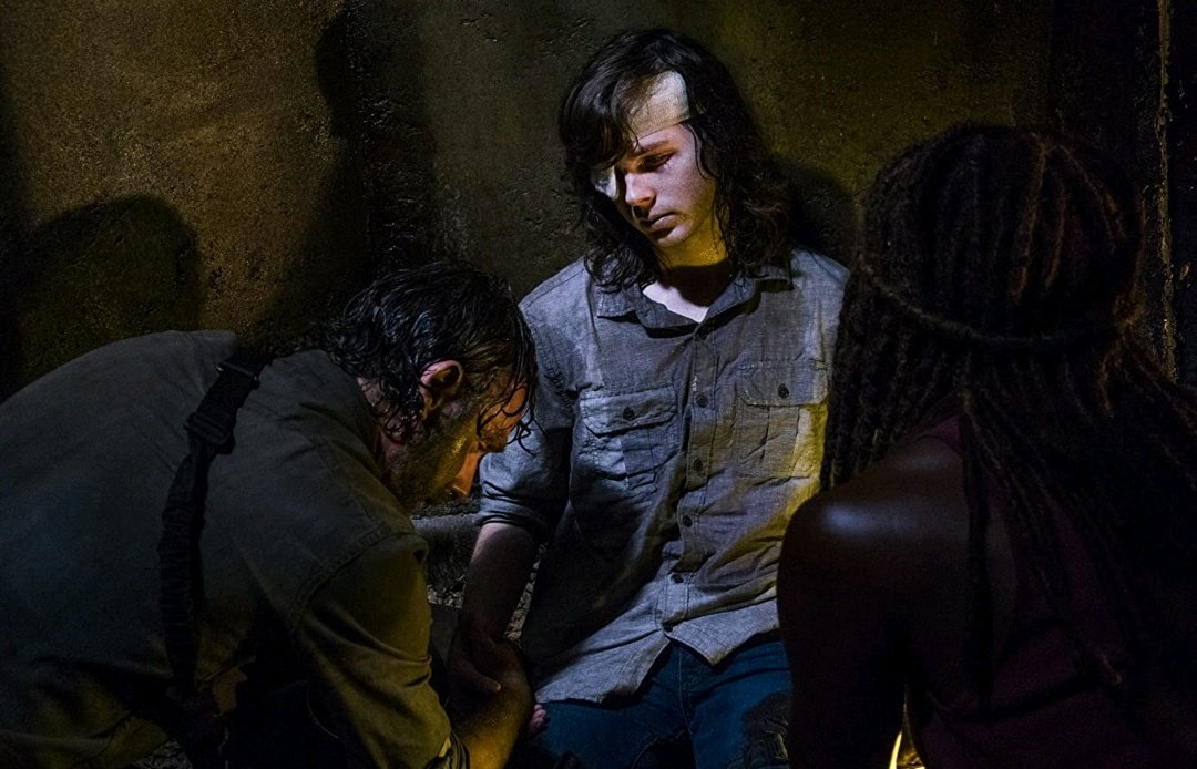 TvTWD's tweet photo. في مثل هذا اليوم قبل 3 سنوات عُرضت الحلقة المثيرة للجدل "How It's Gotta Be" في منتصف الموسم الثامن .

#TWD https://t.co/CwWUOAfSfU