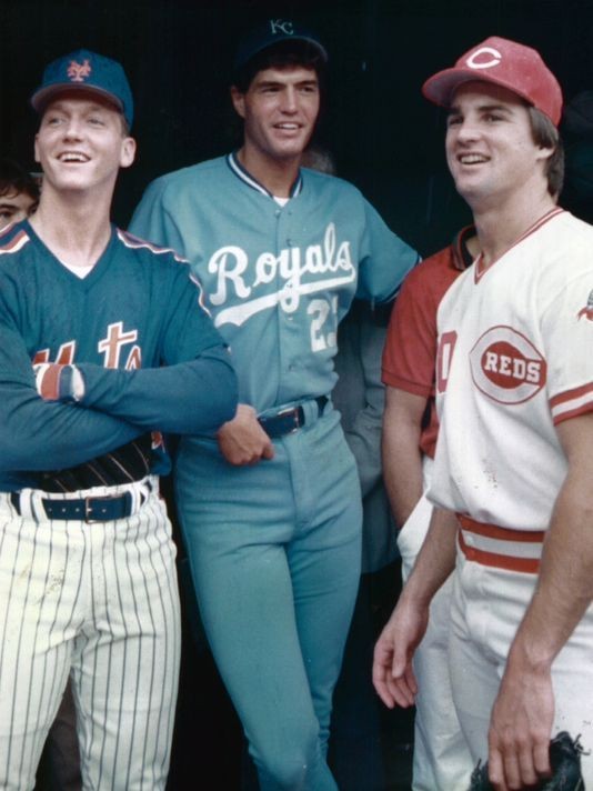 ThrillVictory's tweet photo. Pitchers David Cone of the New York Mets, Mark Gubicza of the Kansas City Royals and Danny Jackson of the Cincinnati Reds at the 1988 All Star Game. All 3 came up in the Royals minor league system. #DavidCone #MarkGubicza #DannyJackson #KansasCityRoyals #baseball #AllStar https://t.co/Q0LG2irdpa
