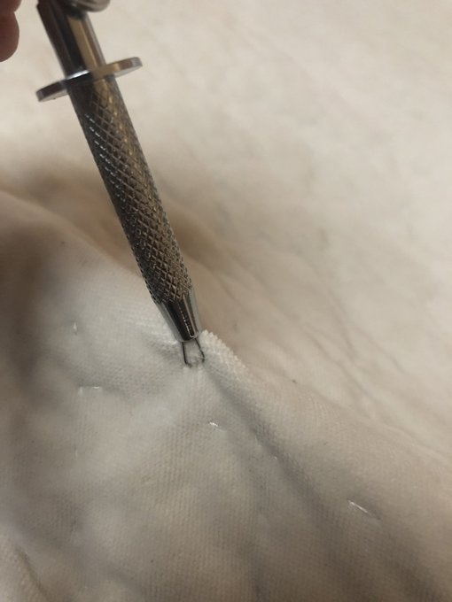 Now these are what I call nipple clamps. Fuckin&rsquo; a 😈 https://t.co/Xups9JXvfX<a href="/tag/mvsales"class="tags"><span>#mvsales</span></a><a href="/tag/mvtrans"class="tags"><span>#mvtrans</span></a>