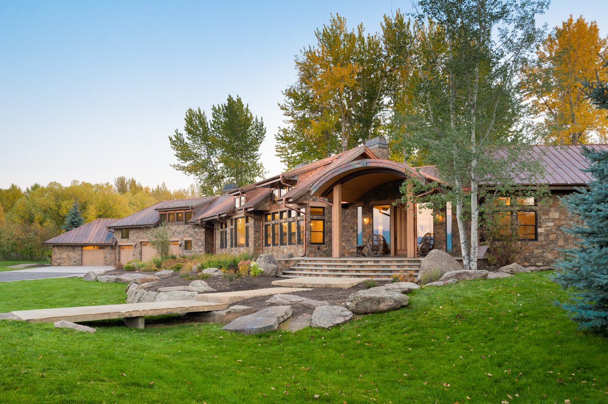 One of the most remarkable properties to come available in Bozeman, MT: 1891 W. Cameron Bridge Road, Bozeman, MT – $7,895,000 – ~5800sf Luxury Home – Guest Apartment – 20 Acres – River – Barn – Pond