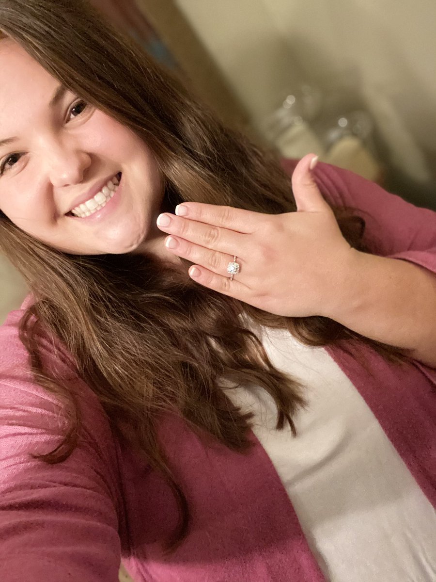 Because Twitter doesn’t know yet... but I am engaged!💍💙