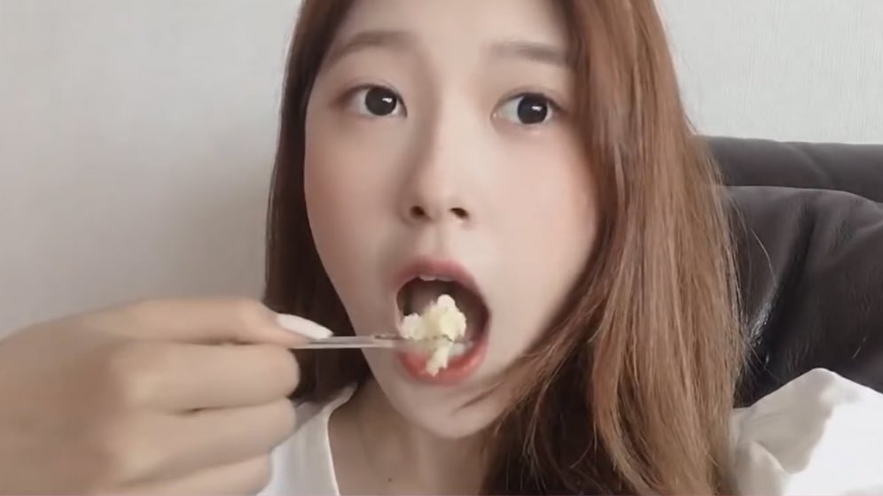 choerry pics that radiate girlfriend material — a thread