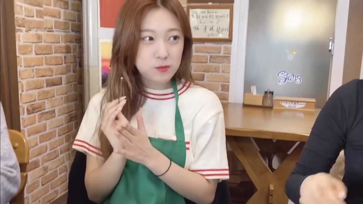 choerry pics that radiate girlfriend material — a thread