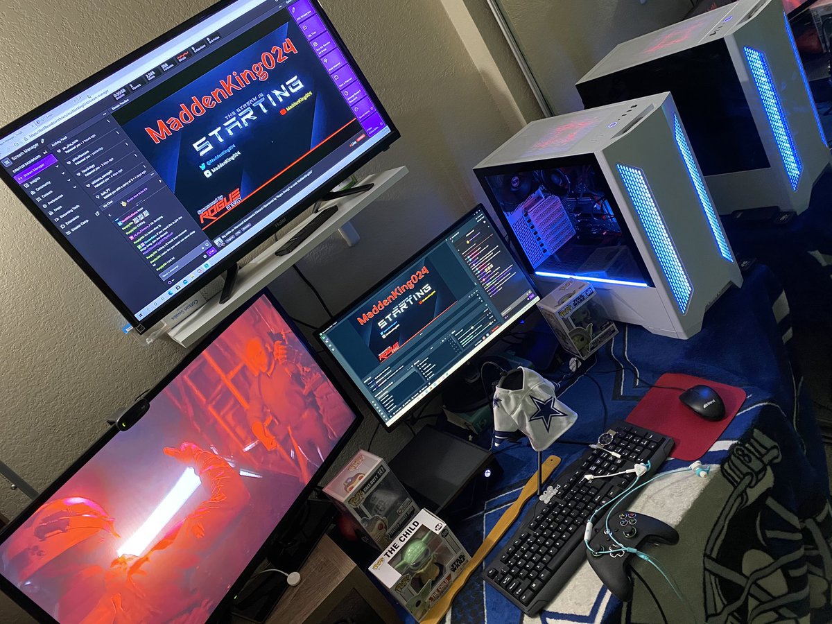 MaddenKing024's tweet photo. Grinding with the new Sponsorship!!! #Twitch #TwitchAffilate #Sponsered #RougueEnergy #Grind #Streamer #Gamer #BabyPc #3Screens #NetgearNightHawk #BuckTownSquad #OPFK #MaddenKing024 #PC #StreamLabs #COD #WarZone #Follow #CowboyNation #HangOut #WeLive #LinkInBio https://t.co/bcWN6USVSt