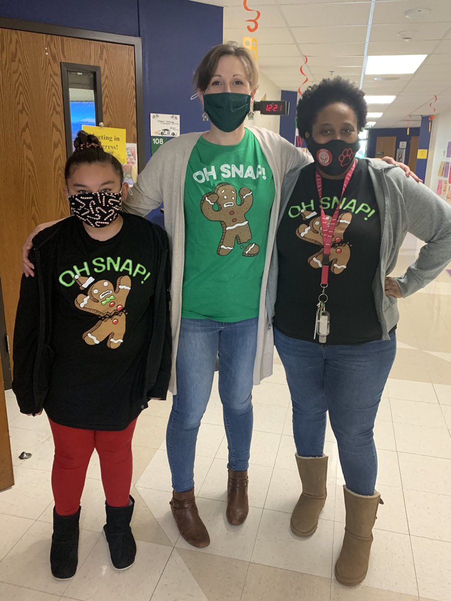 CgossM's tweet image. Oh snap...we just keep infusing culture into the learning. Thank you @CurtsMeg and our entire team for making the connection. #MulticulturalWeek #Smithleopards