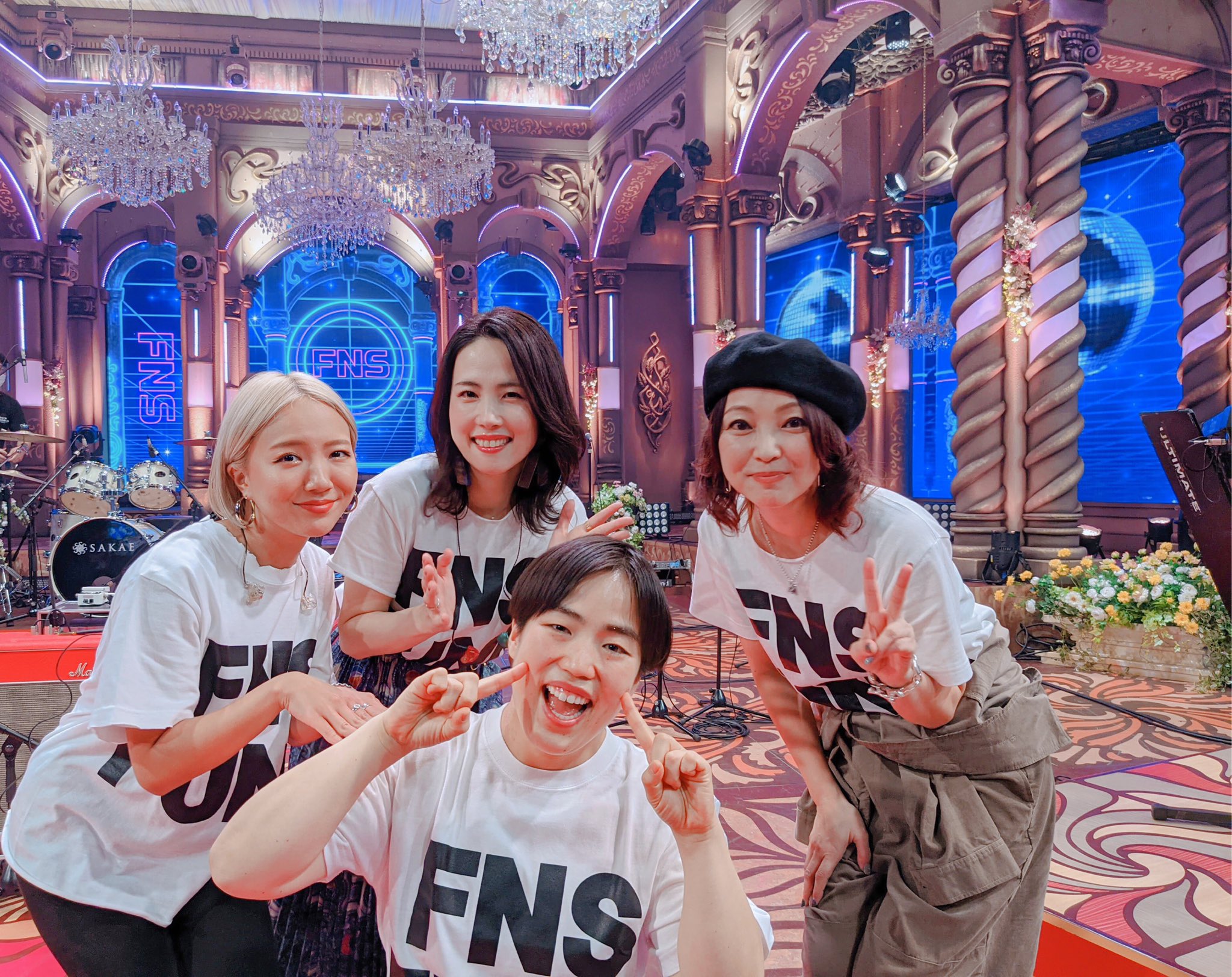 加藤いづみ Fns歌謡祭第二夜 演奏かっこいいし面白いし最高の部活動でした ゆりやんちゃんもコーラスチーム コーラスもかなり楽しい曲です 意外と知らないfnsのs Fns歌謡祭 堂本剛funk同好会 しすてむ T Co Yg1w2flhwm Twitter