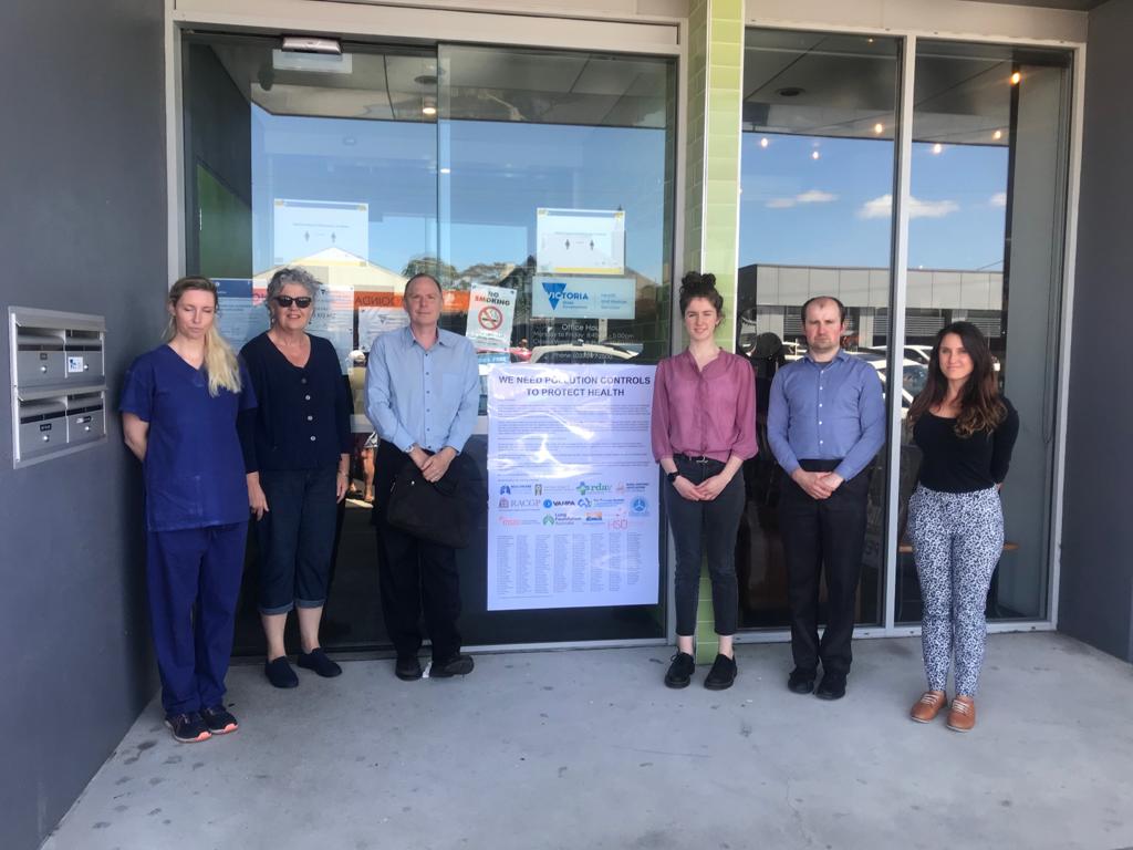 HealthyFuturez's tweet photo. We’re at @EPA_Victoria’s office in #Gippsland delivering our petition for best standard #PollutionControls. Toxic #AirPollution is a severe #health threat, with pollution controls we can improve health and save lives.
SIGN https://t.co/OoPWo8A7kM
#GippsNews #CleanAir #MedTwitter https://t.co/chBNjXLAPz