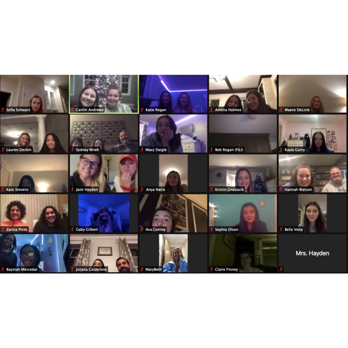 CCRaider_GSoc's tweet photo. 2020 means virtual banquet...Great seeing these faces and can’t wait to celebrate in person! Thank you parents and players for your flexibility and support! Seniors will be greatly missed❤️#facethewind #gotoplay https://t.co/YMV8ToZFUX