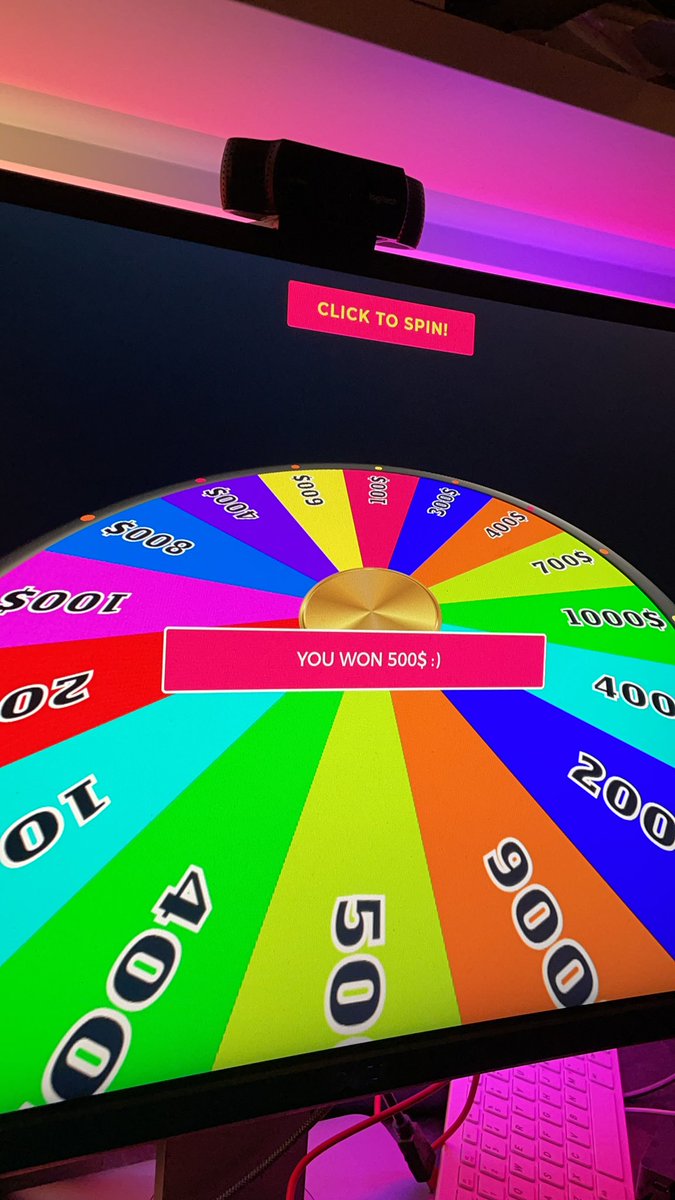 Spin2WinWheel's tweet photo. Yes #spin2winwheel can be 3D too 👍 #spintowin https://t.co/mnHaNKGFCr