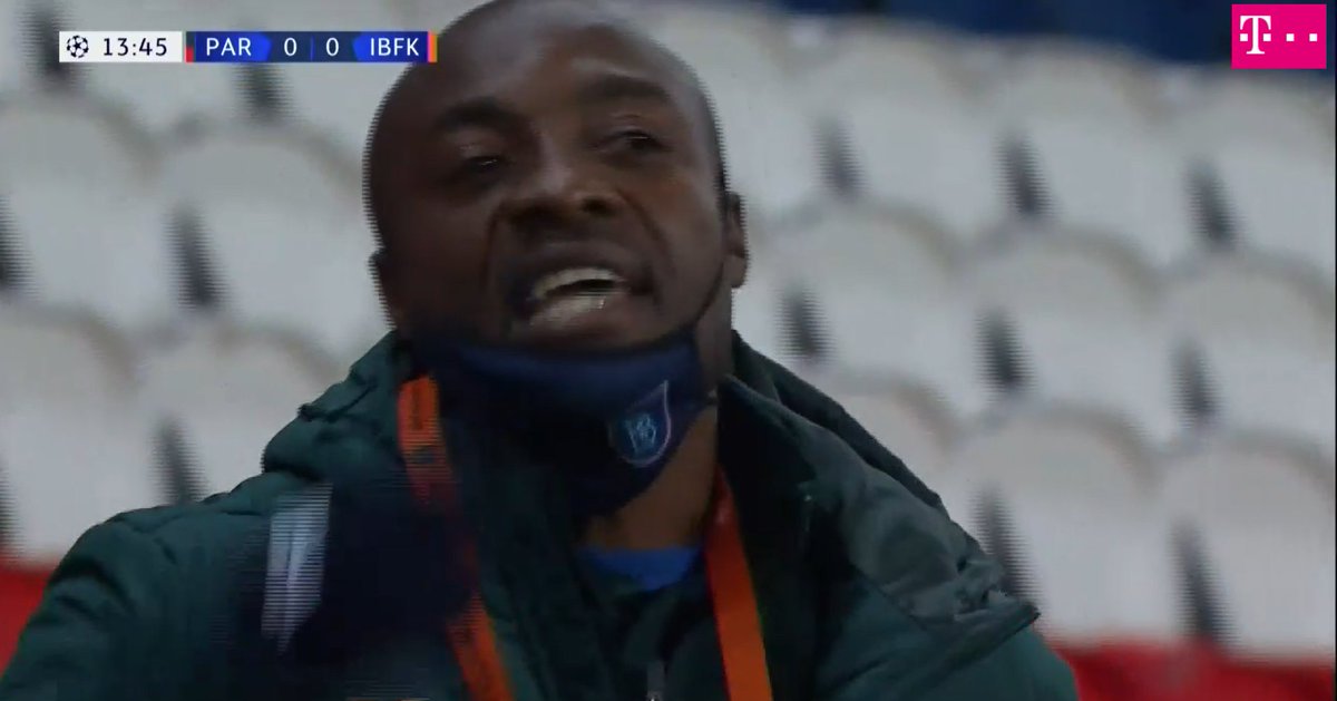 Webo asks Coltescu 'why you say 'negro'? why you say 'negro'?' repeatedly. Hategan, the ref in charge of the game, tries to calm down the people around him.