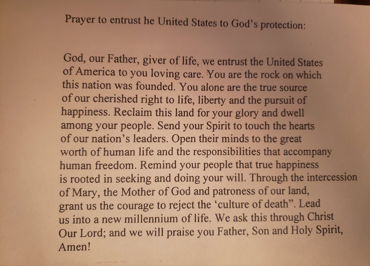 SpanishxBomb's tweet image. When your father prays for "atheists, agnostics, abortionists, anarchists and all of them" at the altar #basedchurch