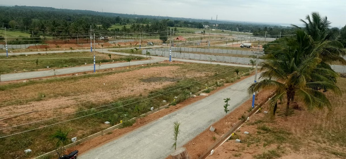 YeshDevelopers's tweet image. Well Developed Plots Ready For Sale in Mysore.

Are you in Mysore? Schedule a free site visit now at yesh.in or Call now 9742727000 for more info.

#mysore #plots #villas #bangalore #yeshdevelopers #hubli