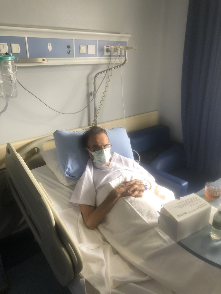 Arayan, soran, ilgilenen ve dualarını esirgemeyen bütün dostlara sonsuz teşekkürlerimi sunuyorum. Bir mide kanaması geçirdim şu anda çok iyiyim. Yakında görüşmek umuduyla.