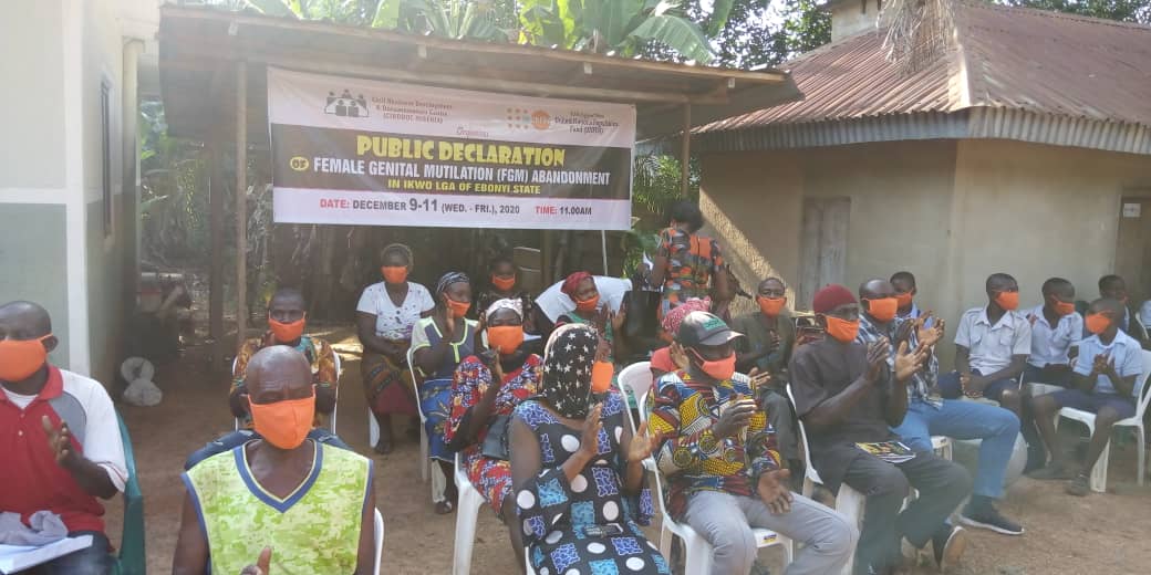 AluuJohn2's tweet photo. Public declaration of the abandonment of FGM in Ikwo LGA Ebonyi State Date: Wed.December 9 Time:11:00am organised by @cirddocNG with the support of @UNFPANigeria @Tessie_adah @SageerRabiatu @ullamuller @yakubumodi1 @benedictessongg @onyeokaah @GoodnessChinem3 @MbamOnyii https://t.co/qepaRWW24h