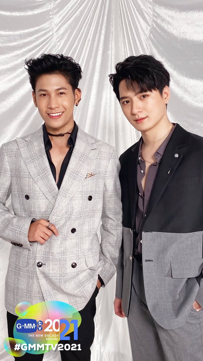 summerdeer2017's tweet photo. Please~
@kristtps @stjinx_maya @peraya_official 
#CanWeHaveAKristSingtoSeries 
#ทีมพีรญา #คริสสิงโต https://t.co/CP9aJHE7EB