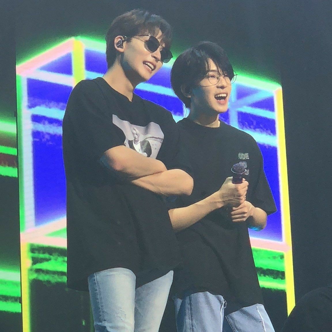 how Jeonghan would look like in real life a thread  @pledis_17