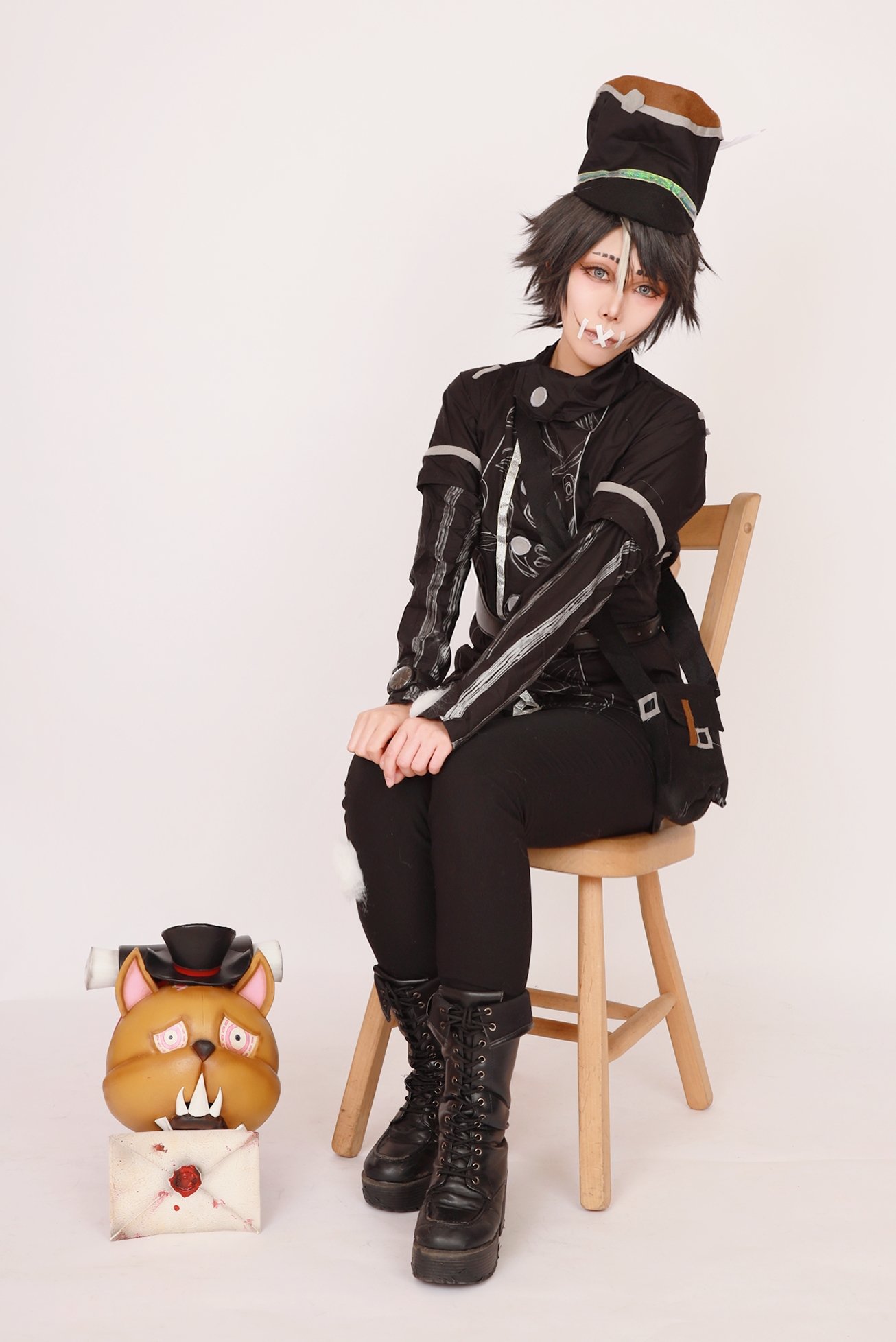 リュゼ Ryuze 5 4a 6 25アコスタマルシェ Cosplay Identity 第五人格 ポストマン ビクター グランツ 伝令員 撮影 岩田さん りゅぜぴこす T Co Xakcjqi0zx Twitter