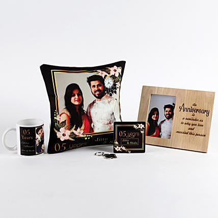 Upoharbangla's tweet photo. Hold the memory of your loved one's photo frames. So to order photo frames and photo mugs visit the link below https://t.co/9kYbigd9pk https://t.co/nNnQk4K7sb