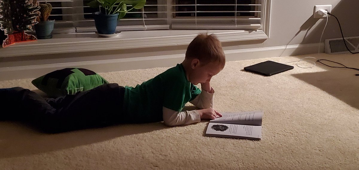 Deithmaster's tweet image. .@KacieBratko @phoeft34 

Ben taking a break from screens.
#Learntoreadreadtolearn
Thank you for all your hard work!!