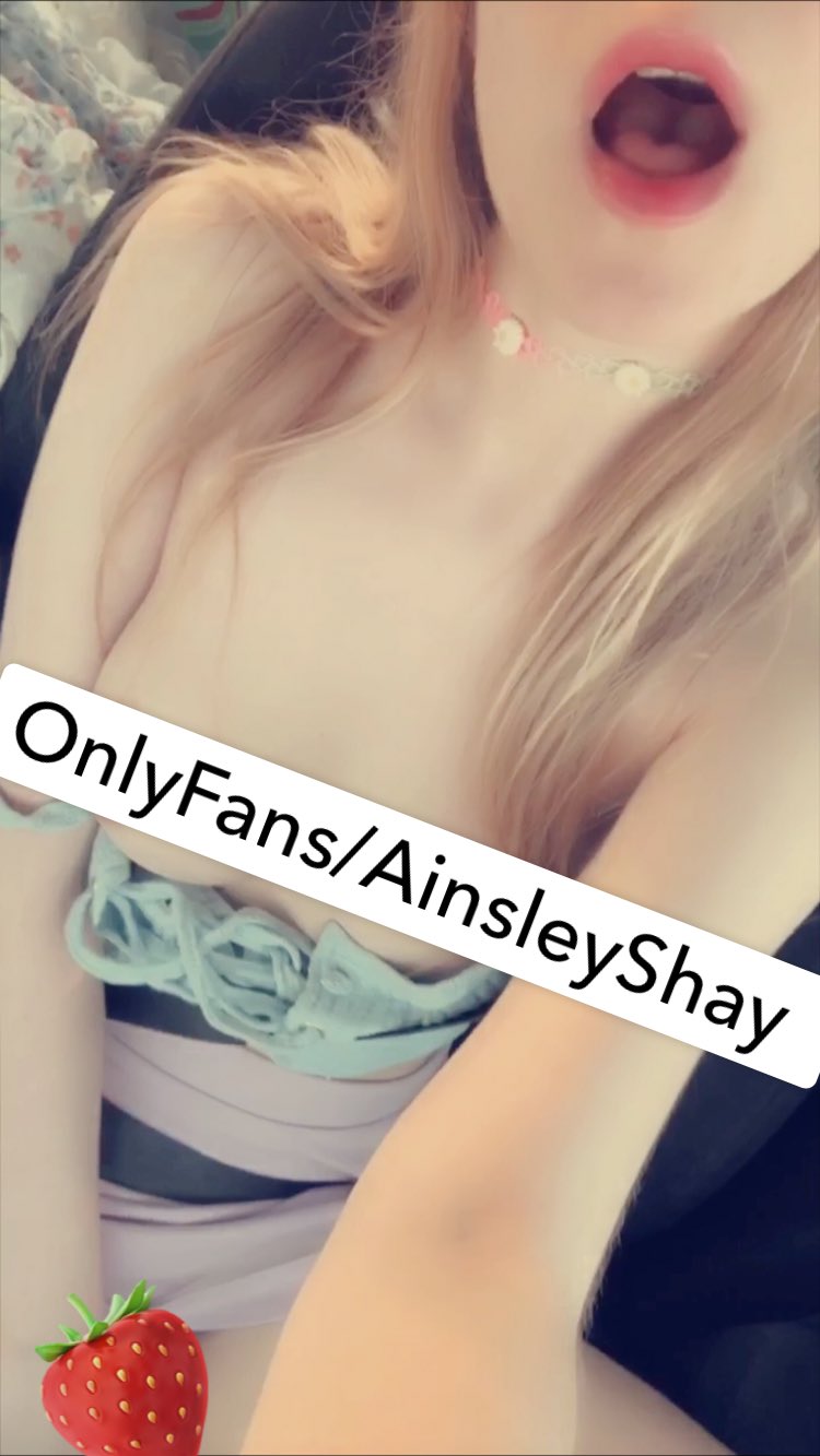 🫧✨🌺 Ainsley Shay 🌺✨🫧 on X: ♥️ Outdoor Fucks Are My Favorite 🌲 Cum  Join Me ♥️ Are You Ready For Some Naughty Brand New December Content? 🌲  t.cokFaqV6oZjx ♥️ porn nudes 