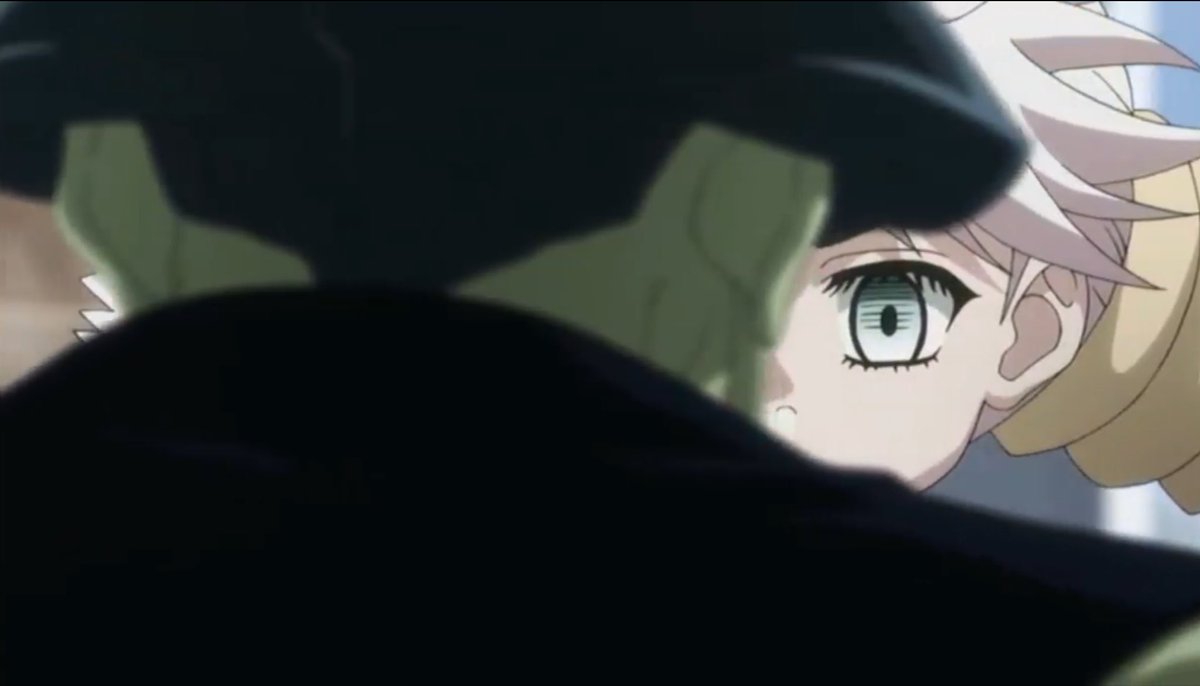 One of the daughters of Schariar’s vizier, Scheherezade, hears the new and immediately makes a plan to end with the atrocity and save the thousands of maidens who could die in the hands of the Sultan.