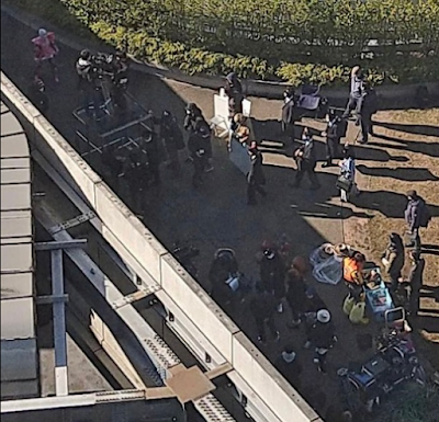 DamianEudy's tweet photo. Looks like we'll have a team of robots. (BTS pic shows the yellow and pink Zenkaigers) Red, Blue, Yellow, and Pink are bots and White is Human. #sentai2021 #Zenkaiger https://t.co/uoEDQYQjbO