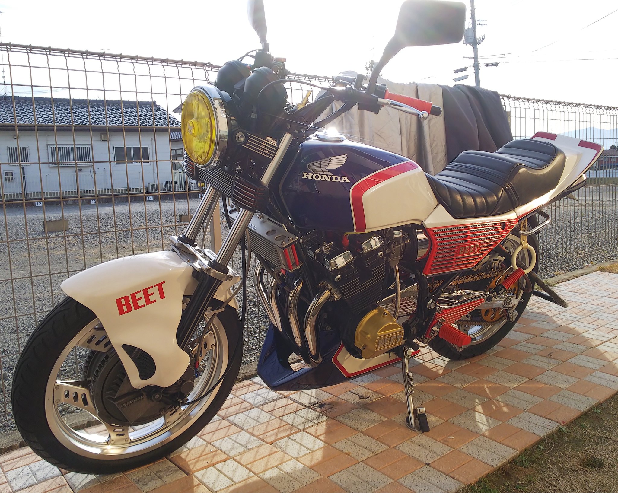 cbx400f エアロシャーク フェンダー