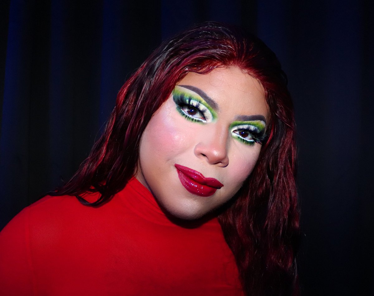 RPGT23's tweet image. My most recent makeup lewk!! #makeup #beautyblogger #makeupartist #dragmakeup #DragRaceRuveal